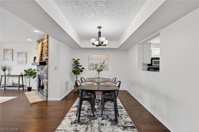 6943 Father Caruso Drive, Cleveland, OH 44102