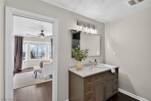 6943 Father Caruso Drive, Cleveland, OH 44102