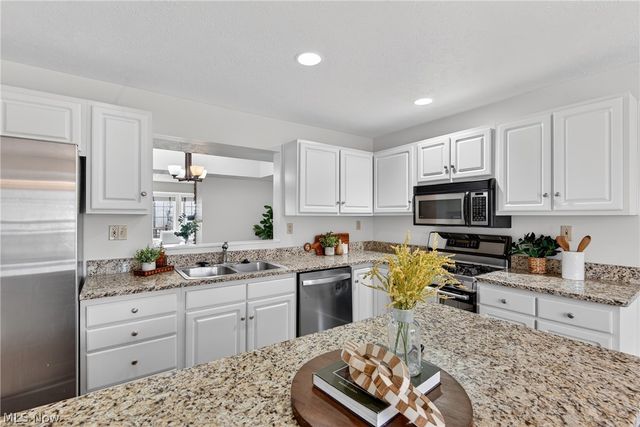 6943 Father Caruso Drive, Cleveland, OH 44102