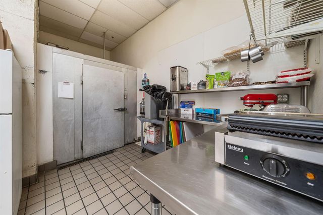 212 S Olive Avenue Mu-7, West Palm Beach, FL 33411
