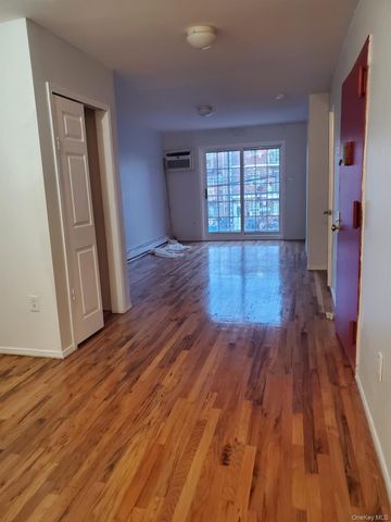 94-86 218th Street 2nd Floor, Queens Village, NY 11428