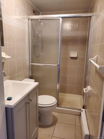 94-86 218th Street 2nd Floor, Queens Village, NY 11428