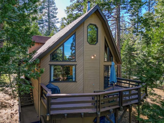 2247 Dardanelle Vista, Dorrington, CA 95223