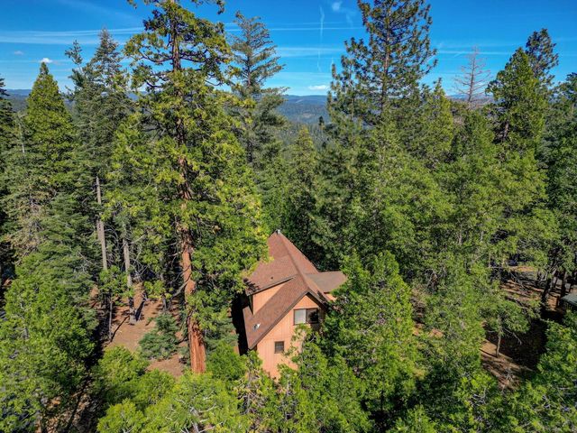 2247 Dardanelle Vista, Dorrington, CA 95223