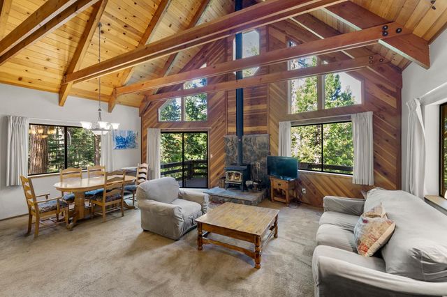 2247 Dardanelle Vista, Dorrington, CA 95223