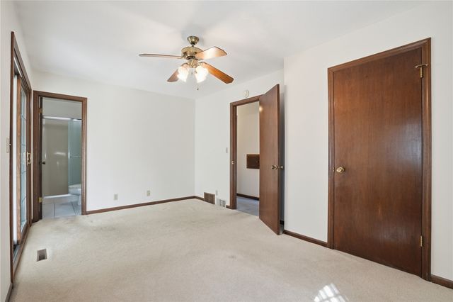 3904 Sally Drive NE, Cedar Rapids, IA 52402