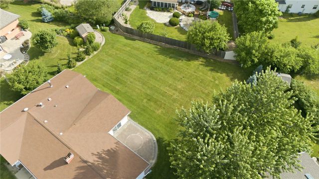 3904 Sally Drive NE, Cedar Rapids, IA 52402
