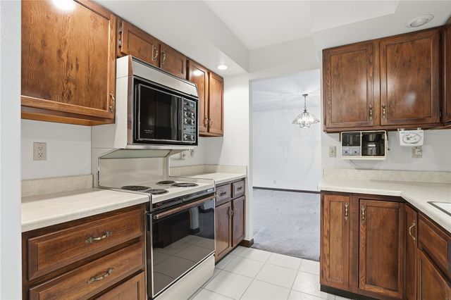 3904 Sally Drive NE, Cedar Rapids, IA 52402