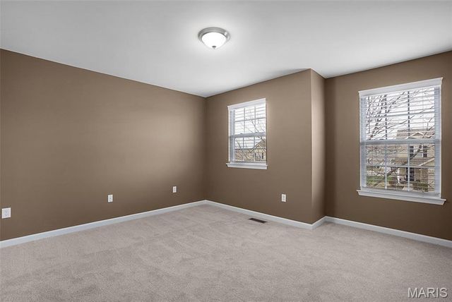 2002 Chestnut Pines Court, St Peters, MO 63376