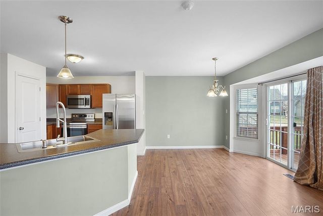 2002 Chestnut Pines Court, St Peters, MO 63376