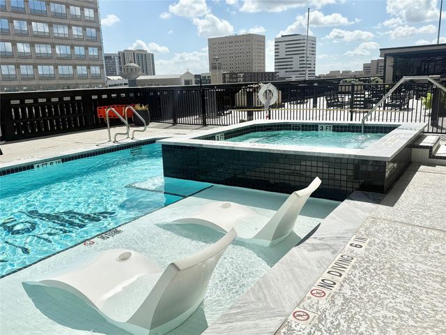 2016 Main Street 902, Houston, TX 77002