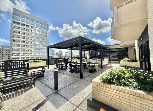 2016 Main Street 902, Houston, TX 77002