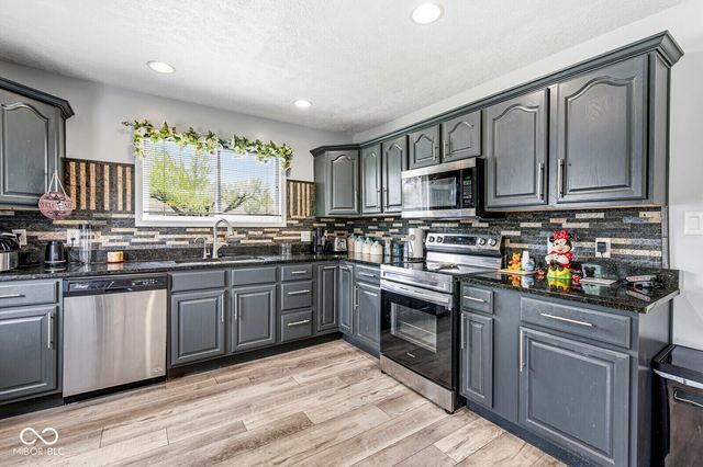 5535 S State Avenue, Indianapolis, IN 46227