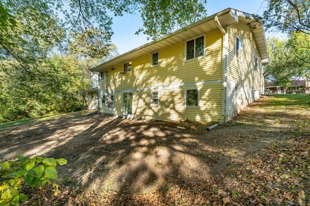 829 W 7th Avenue, Fergus Falls, MN 56537