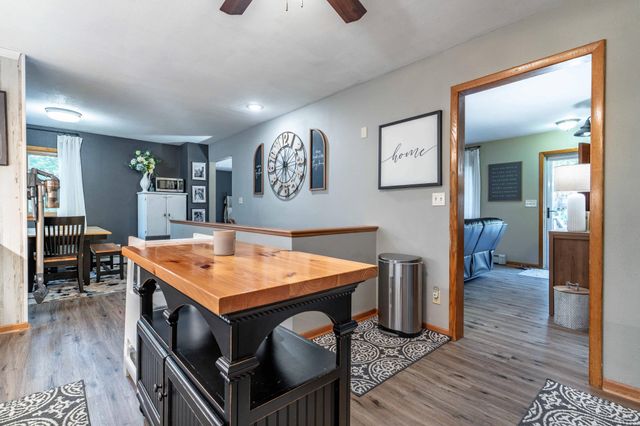 829 W 7th Avenue, Fergus Falls, MN 56537