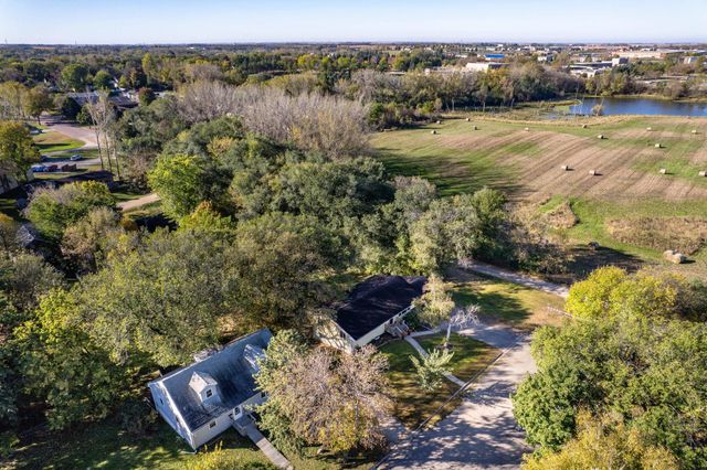 829 W 7th Avenue, Fergus Falls, MN 56537