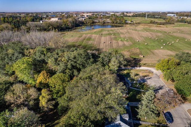 829 W 7th Avenue, Fergus Falls, MN 56537