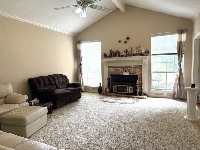 107 Ridge Court, Glen Rose, TX 76043