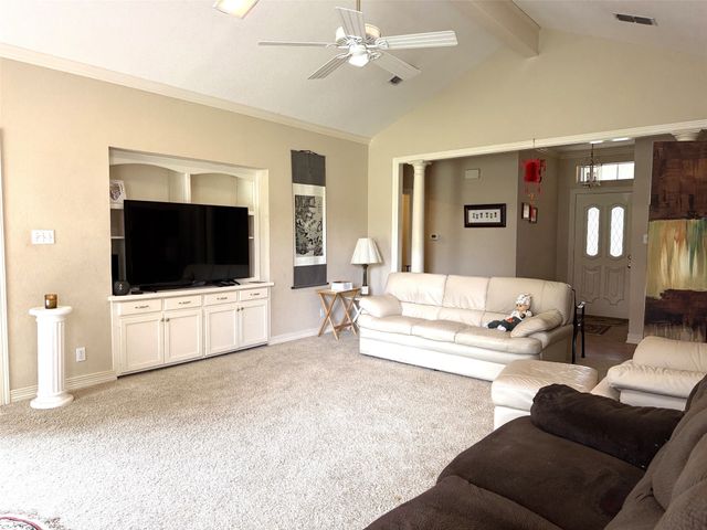 107 Ridge Court, Glen Rose, TX 76043