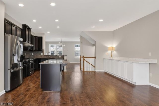4 Jake Dr, Tinton Falls Boro, NJ 07712