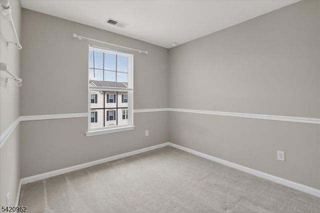 4 Jake Dr, Tinton Falls Boro, NJ 07712