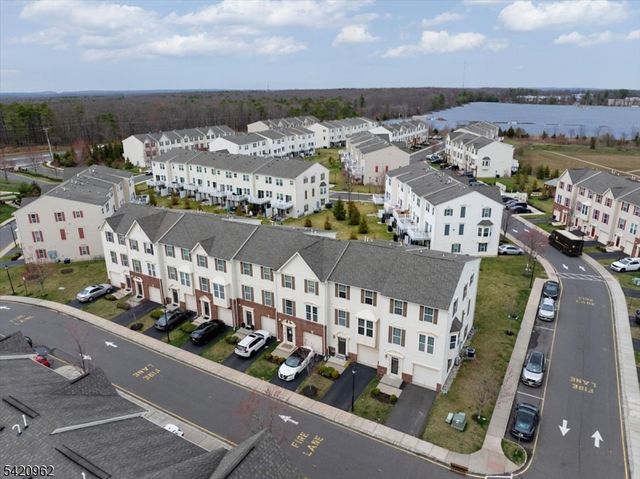 4 Jake Dr, Tinton Falls Boro, NJ 07712