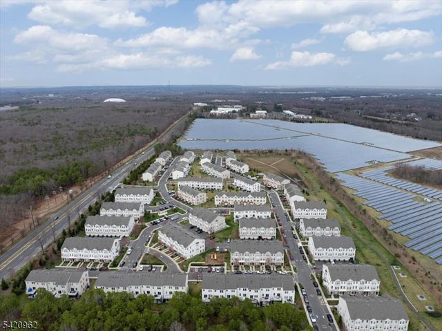 4 Jake Dr, Tinton Falls Boro, NJ 07712