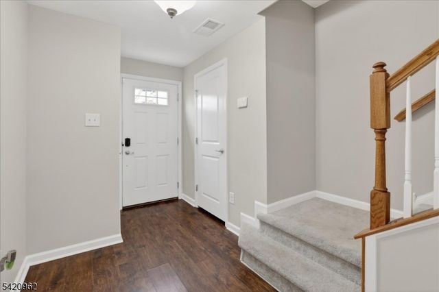 4 Jake Dr, Tinton Falls Boro, NJ 07712
