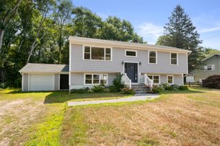 146 Black Point Road, East Lyme, CT 06357