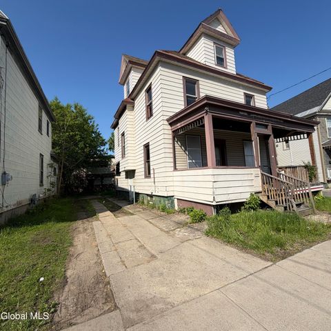 1110 Chrisler Avenue, Schenectady, NY 12303