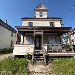 1110 Chrisler Avenue, Schenectady, NY 12303