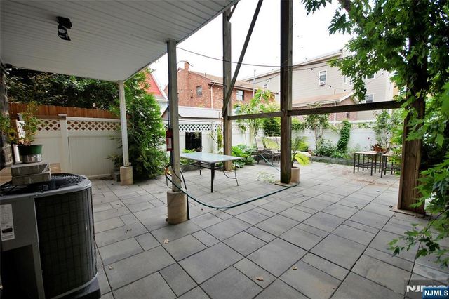 403 Undercliff Avenue, Edgewater, NJ 07020