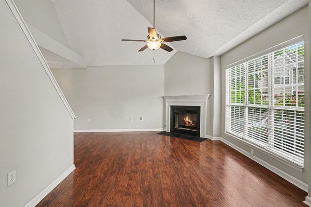 103 Village Ct, Hendersonville, TN 37075