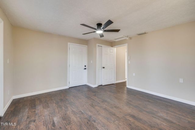 2404 Overlook Road, Kingsport, TN 37664