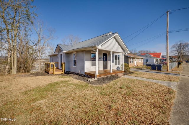 2404 Overlook Road, Kingsport, TN 37664