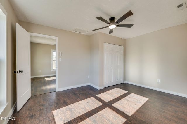 2404 Overlook Road, Kingsport, TN 37664