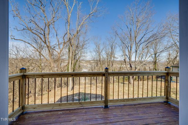 2404 Overlook Road, Kingsport, TN 37664