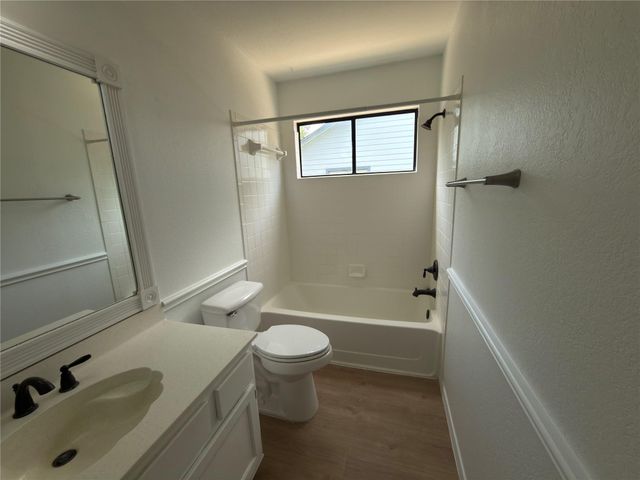 1915 Egger Ave, Round Rock, TX 78664