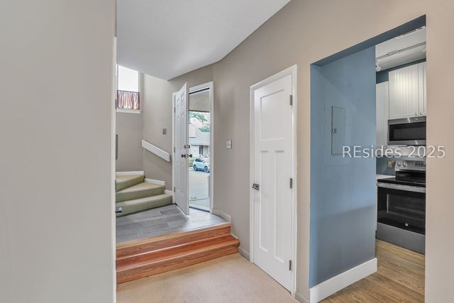 5 Gum Tree Rd Apt F7, Hilton Head Island, SC 29926