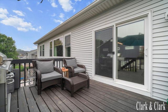 3155 Sandy Drive Sw, City Of Wyoming, MI 49418