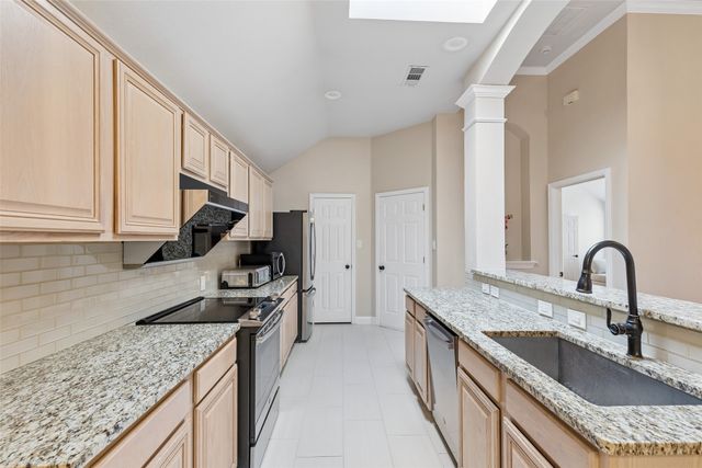 8008 Springmoss Drive, Plano, TX 75025