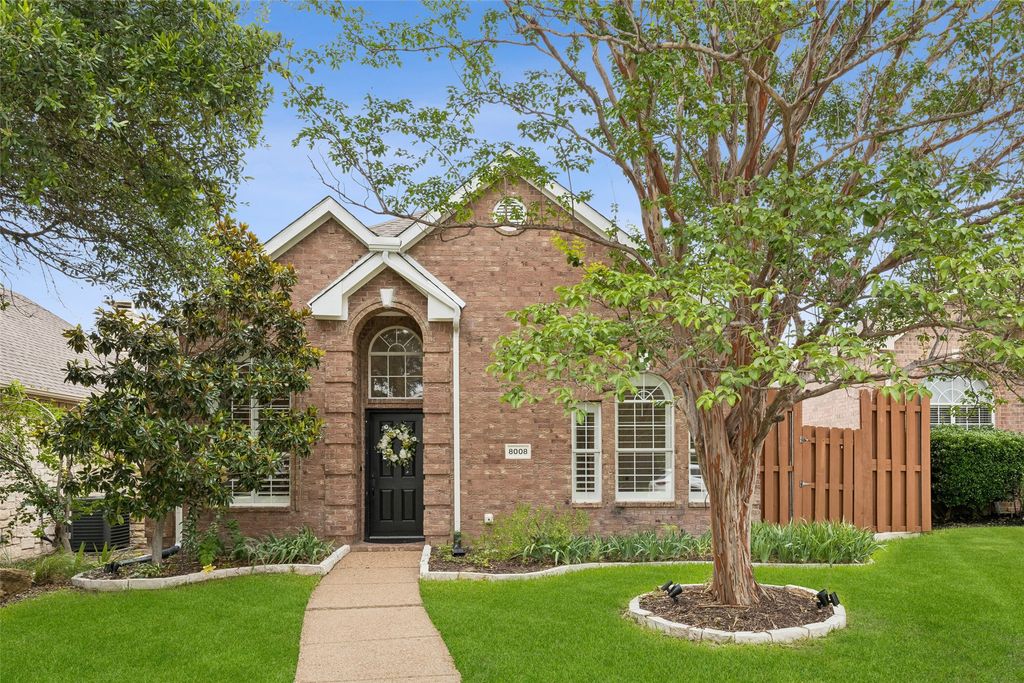 8008 Springmoss Drive, Plano, TX 75025
