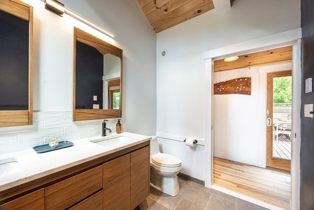 9 Winchester Terrace, Boston, MA 02130