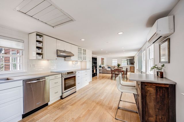 9 Winchester Terrace, Boston, MA 02130