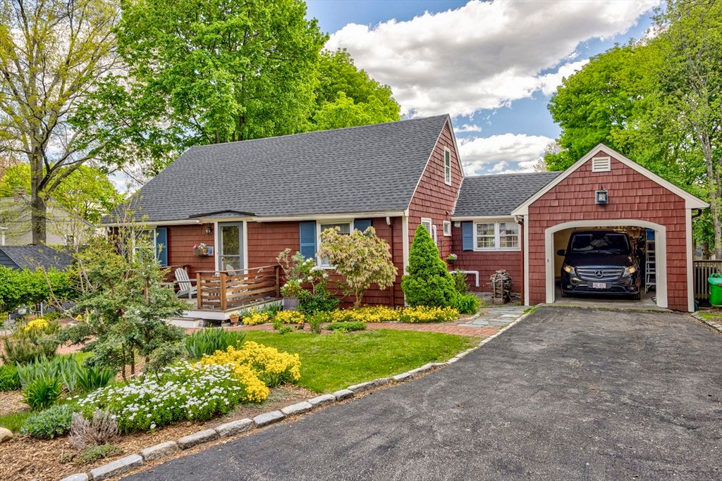 9 Winchester Terrace, Boston, MA 02130