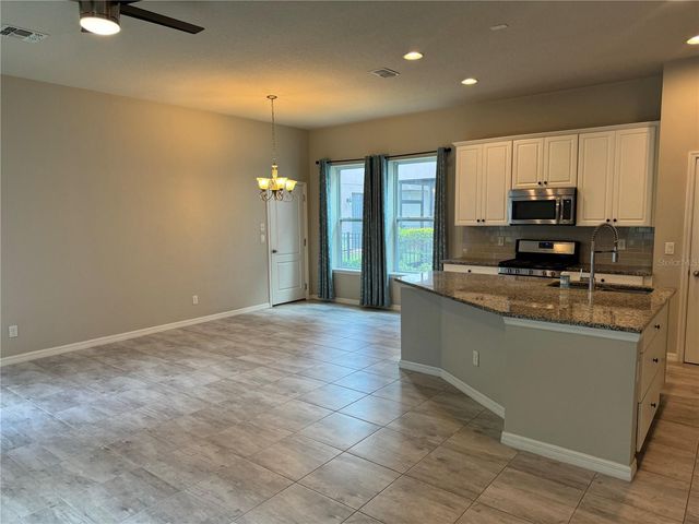 5912 VILLAGE CENTER DRIVE, Lithia, FL 33547