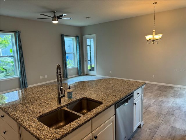 5912 VILLAGE CENTER DRIVE, Lithia, FL 33547