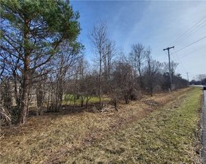 Wetzel Road, Clay, NY 13090