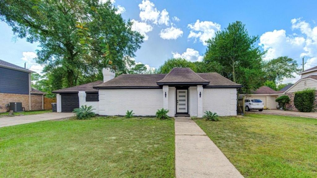 19919 Sweetgum Forest Drive, Humble, TX 77346
