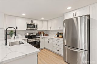 1035 156th Avenue NE #33, Bellevue, WA 98007